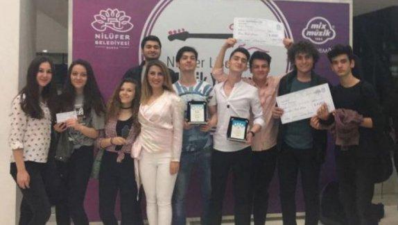 Karacabey Anadolu Lisesinden Beste Ödülü