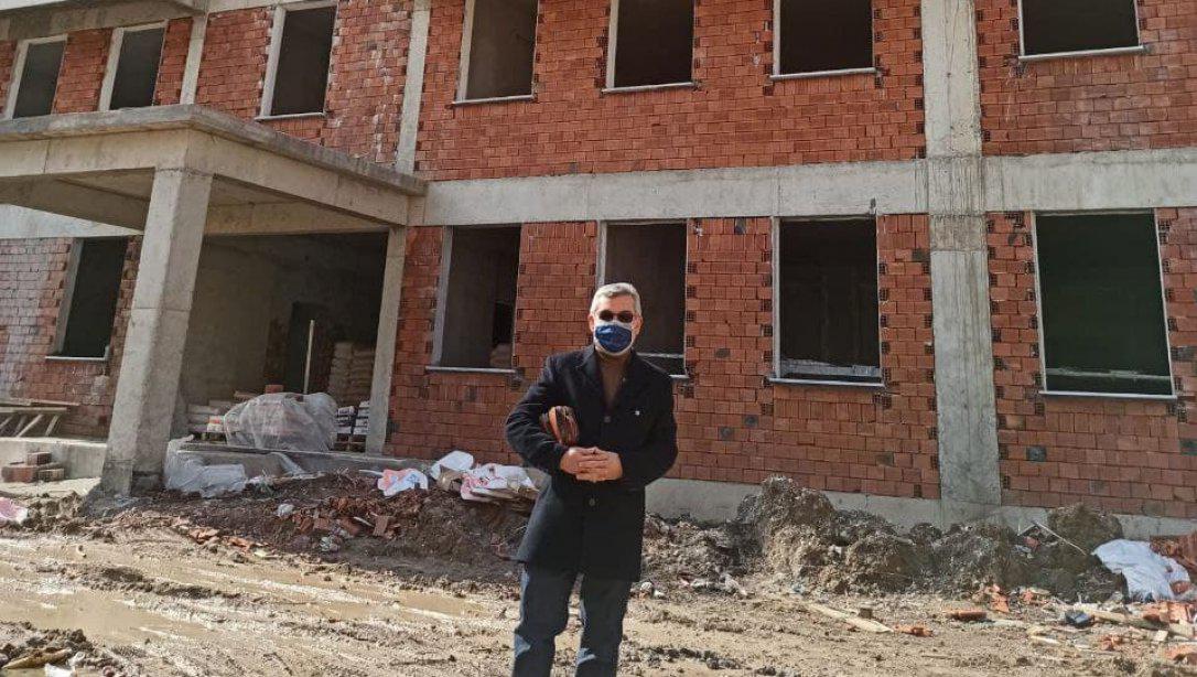 İlçe Milli Eğitim Müdürü Emin DİNGİN, Cumhuriyet İlkokulu Ek Binasında İncelemelerde Bulundu